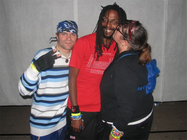 Jungle Mike, Will & Sarah