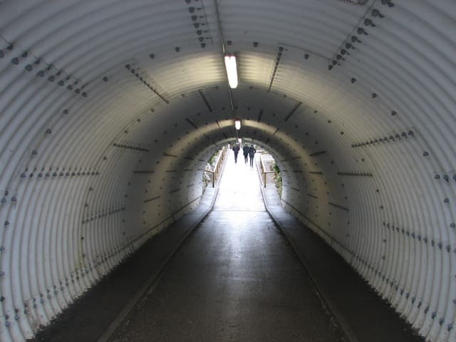 Cool tunnel