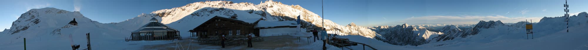 Really long complete 360 degree Zugspitze panorama