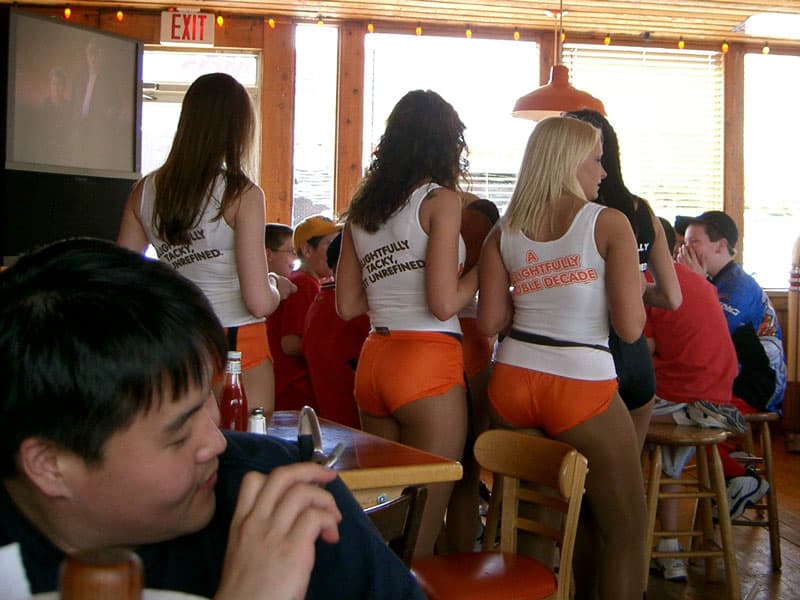 BJ likes Hooters girls