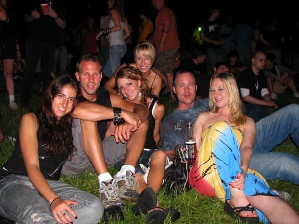 NIN/JA (2009)