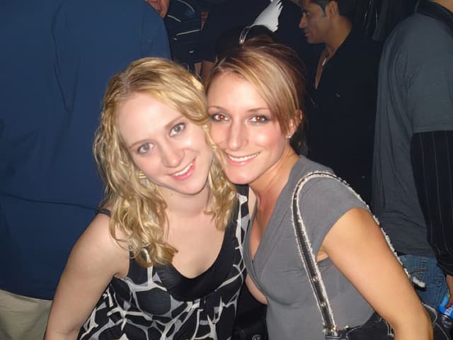 Lara & Stacey
