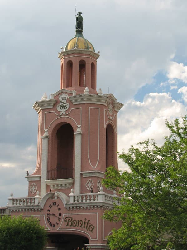 Leaving Casa Bonita