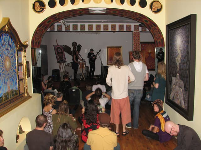 Live band