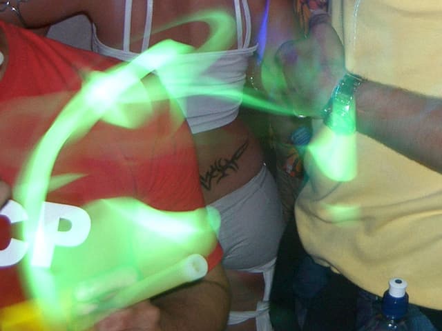 Robin w/ glowsticks