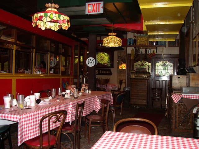 Spaghetti Warehouse