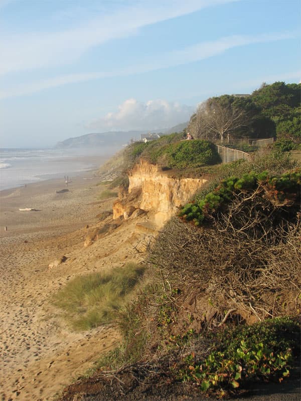 Beach & cliffs